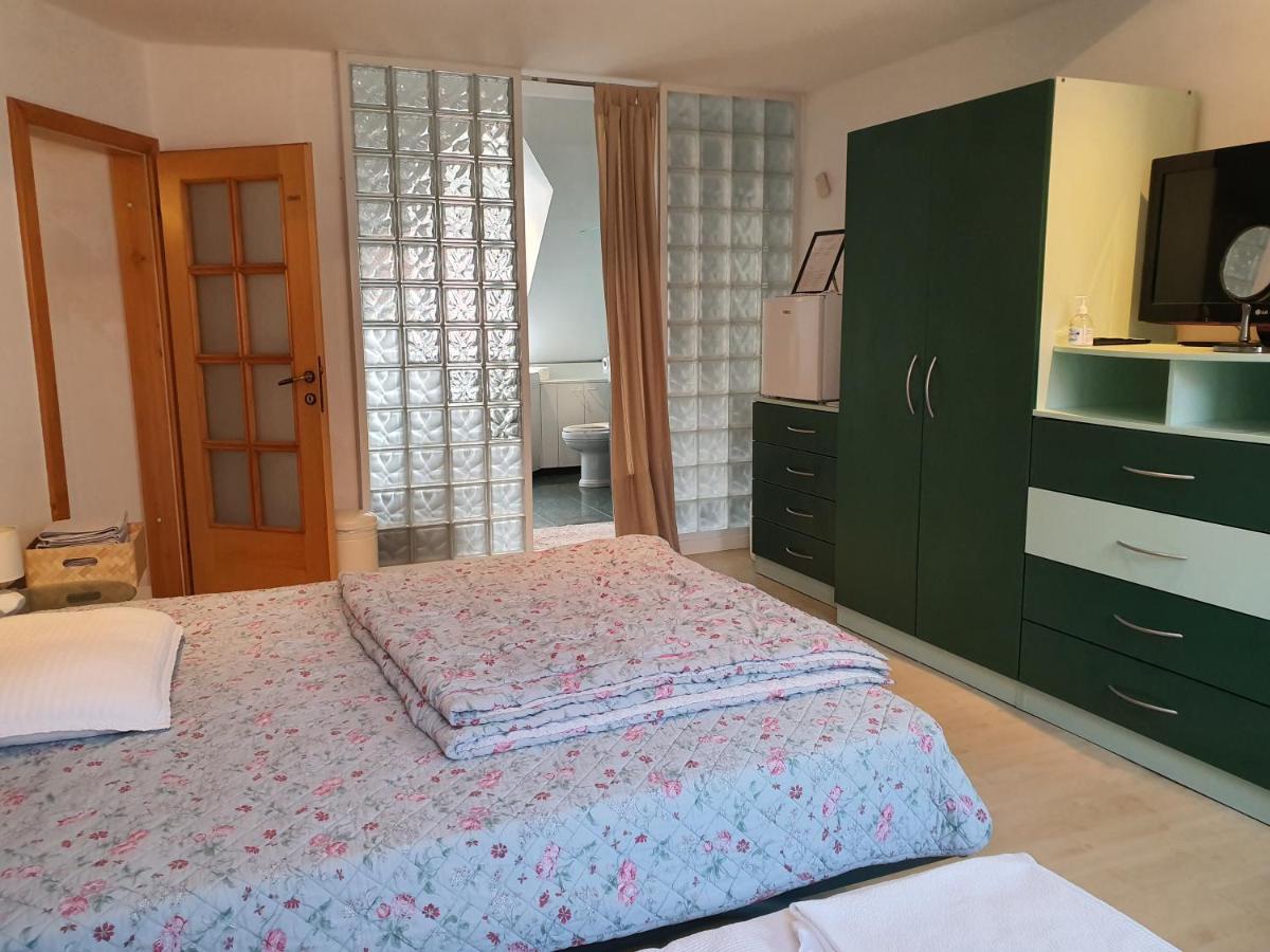 Apartment Dolac *